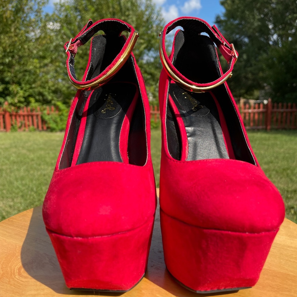 QUPID psyche high heel
